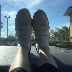 Black/White STRAP ON shoes <PRICE=NEGOTIABLE>